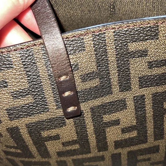 Large Fendi zucca Roll Tote - Picture 7 of 12